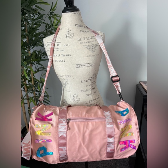 Duffle bag new large gym bag weekend bag suitcase pink shoulder bag tote - Picture 1 of 2